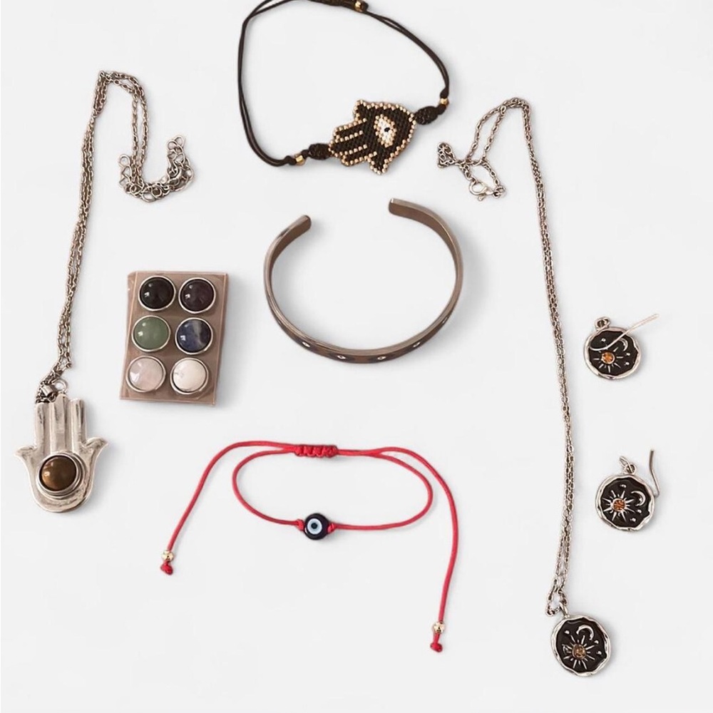 Mystical jewelry 🪬